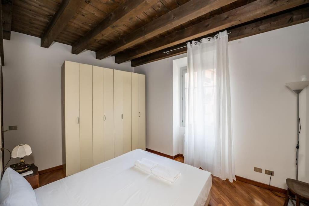 Wonderful Two Floors Apartment Milan Exterior photo