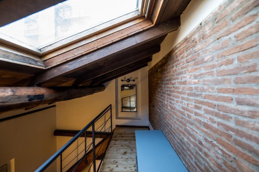 Wonderful Two Floors Apartment Milan Exterior photo